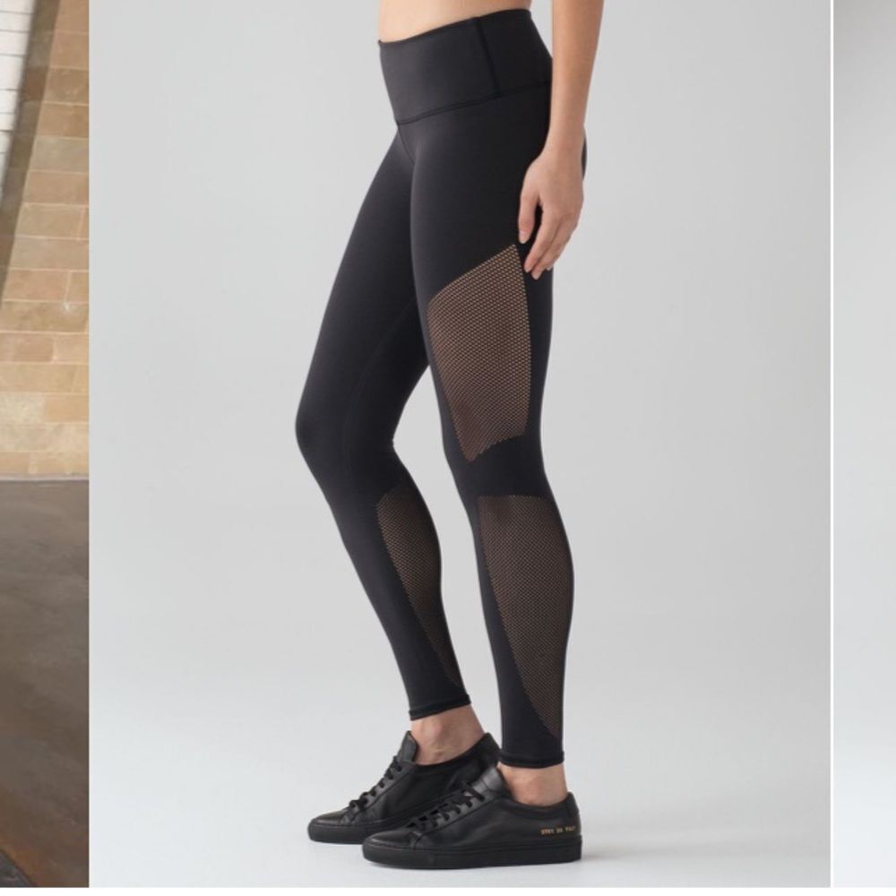 Lululemon Reveal 7/8 Tight Black Size XS